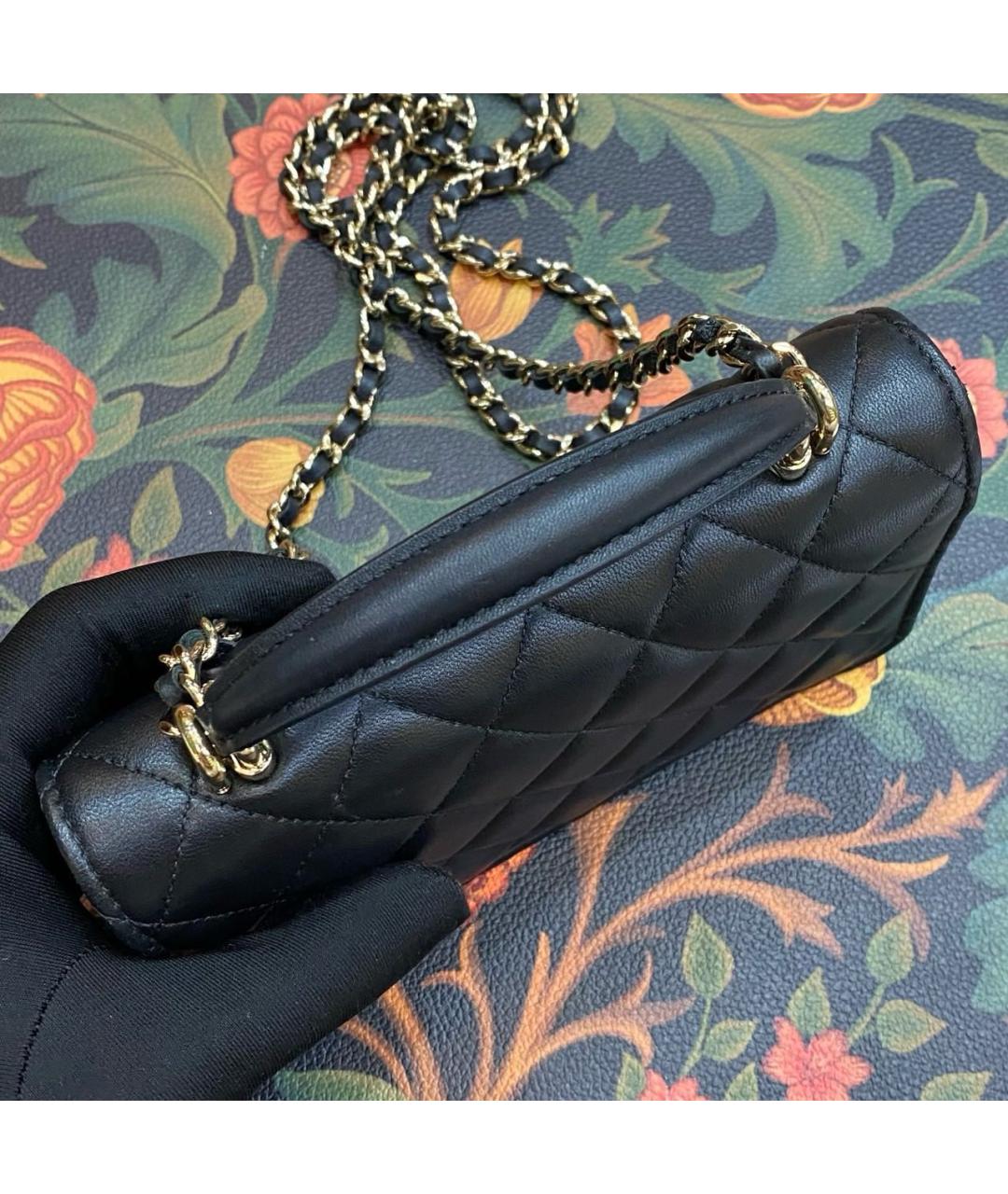 CHANEL Черная кожаная сумка с короткими ручками, фото 6