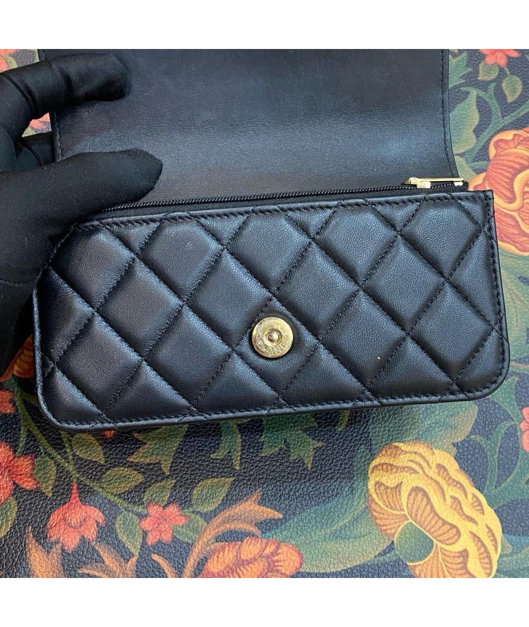 CHANEL Черная кожаная сумка с короткими ручками, фото 4
