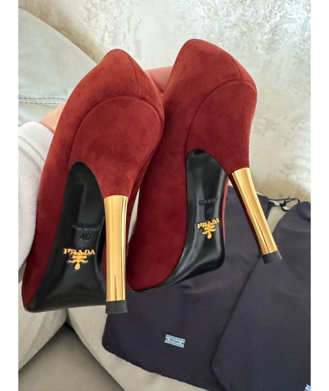 PRADA Бордовые замшевые туфли, фото 4