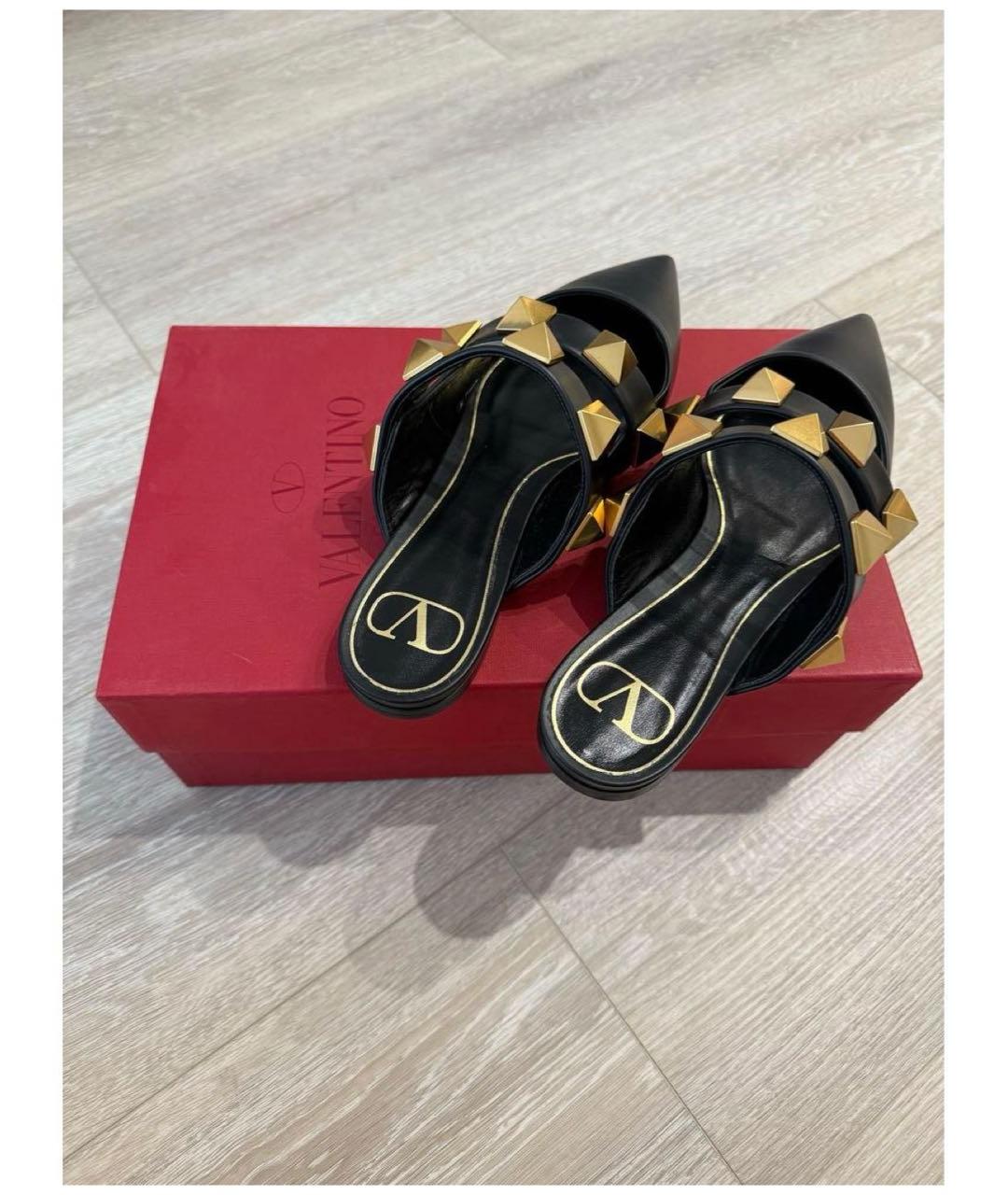VALENTINO Черные кожаные мюли, фото 4