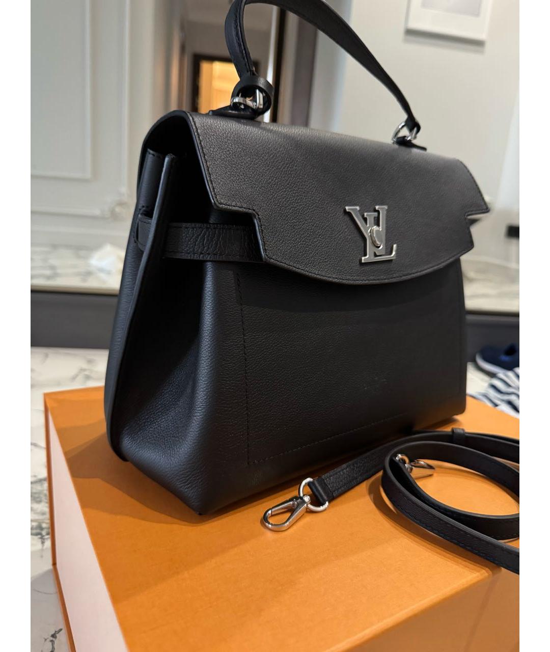 LOUIS VUITTON Черная кожаная сумка через плечо, фото 2