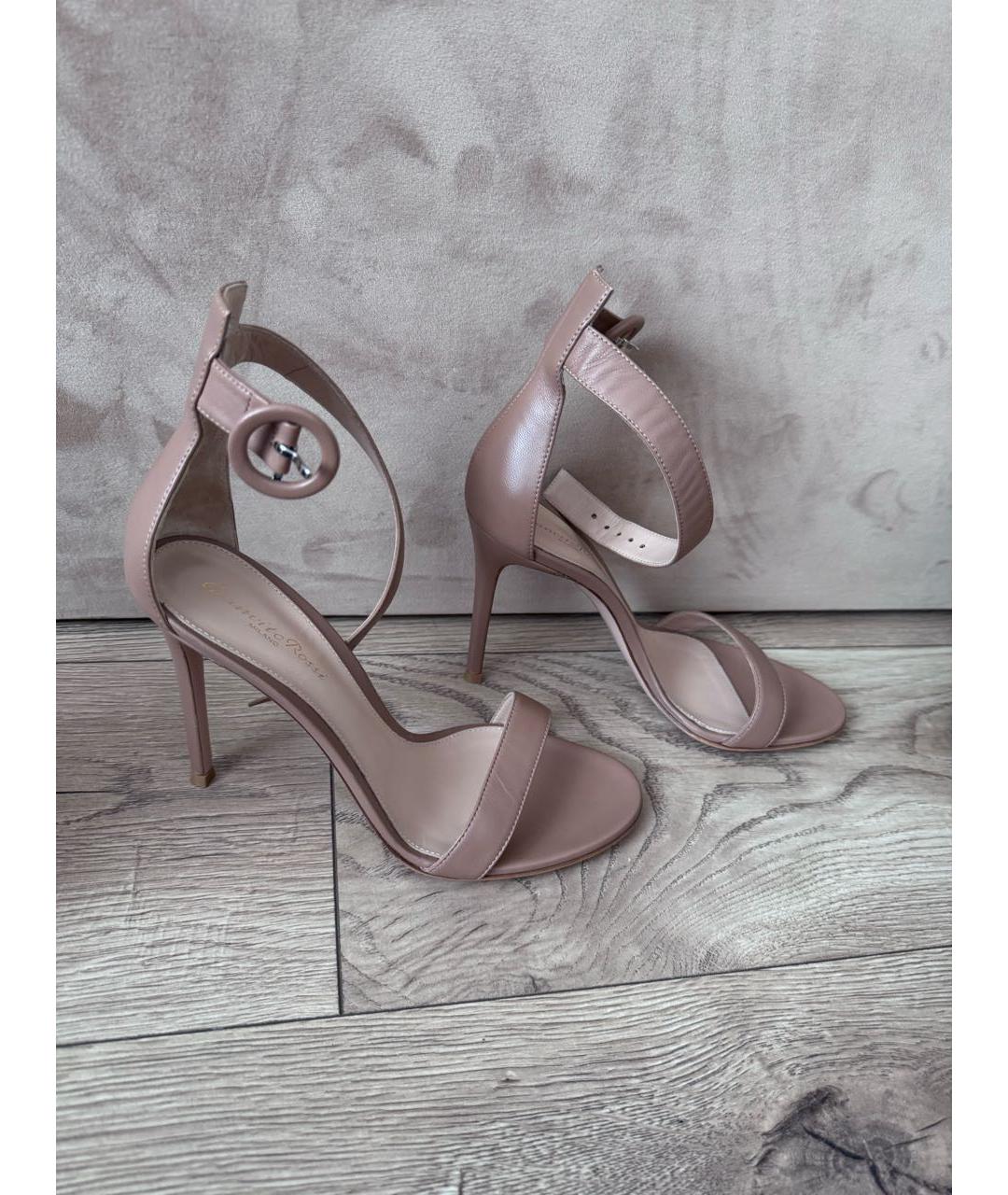 GIANVITO ROSSI Бежевые кожаные босоножки, фото 8