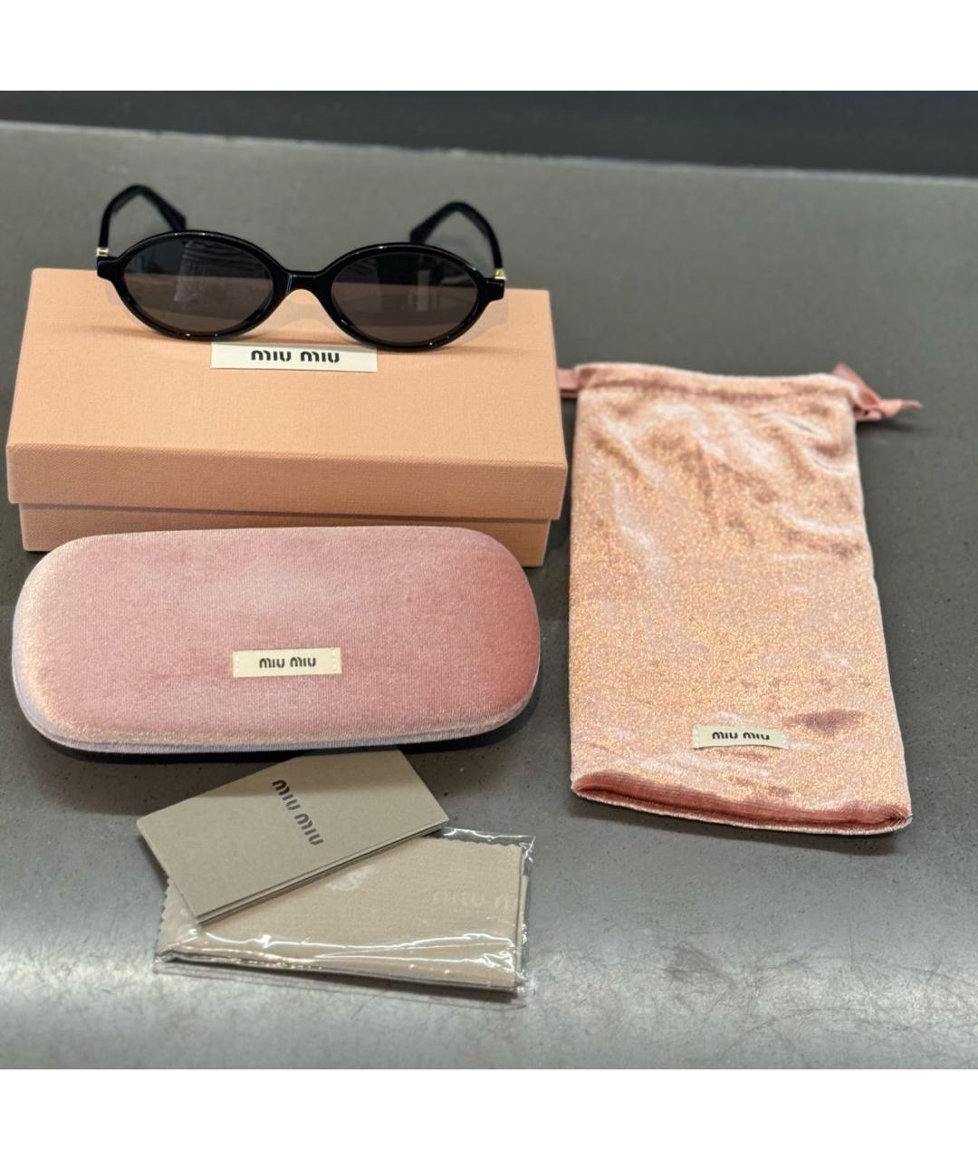 MIU MIU Черные пластиковые солнцезащитные очки, фото 3