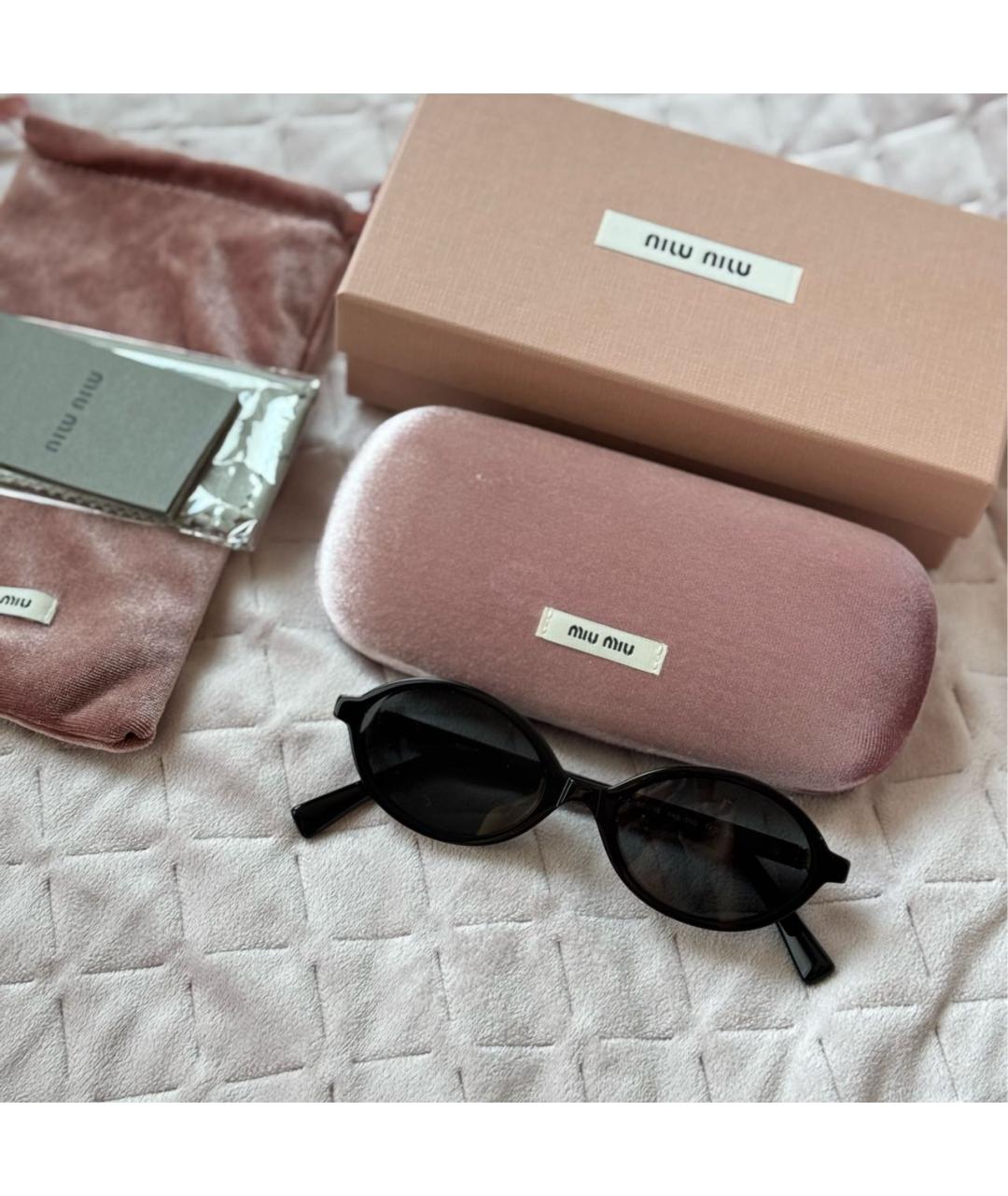 MIU MIU Черные пластиковые солнцезащитные очки, фото 3