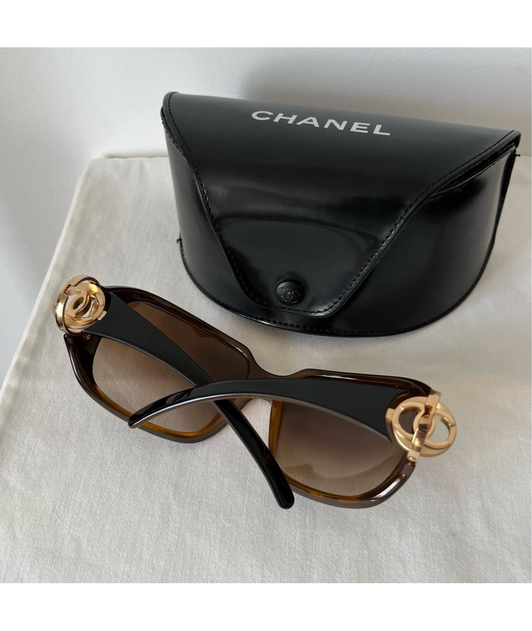 CHANEL Коричневые пластиковые солнцезащитные очки, фото 3