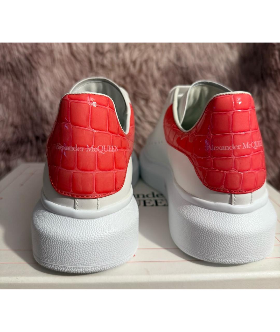 ALEXANDER MCQUEEN Белые кожаные кроссовки, фото 4