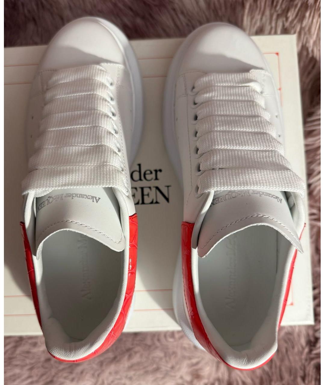 ALEXANDER MCQUEEN Белые кожаные кроссовки, фото 3