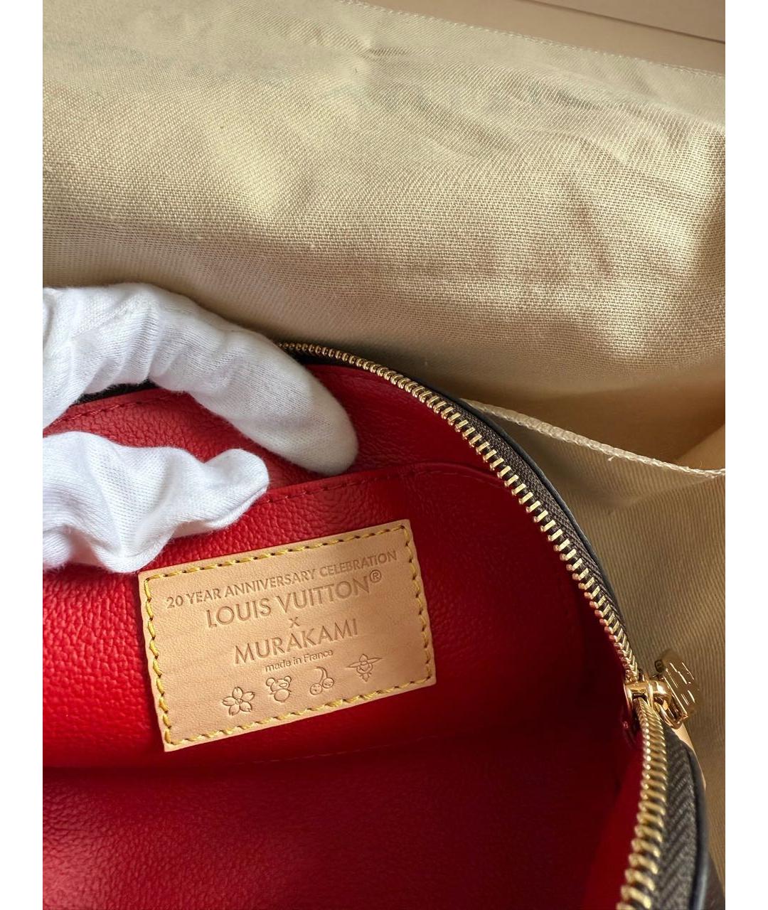 LOUIS VUITTON Коричневая кожаная косметичка, фото 3