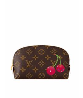 LOUIS VUITTON Косметичка
