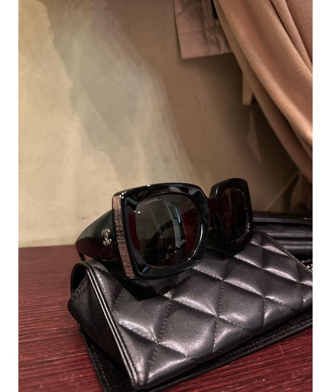 CHANEL Черные пластиковые солнцезащитные очки, фото 4