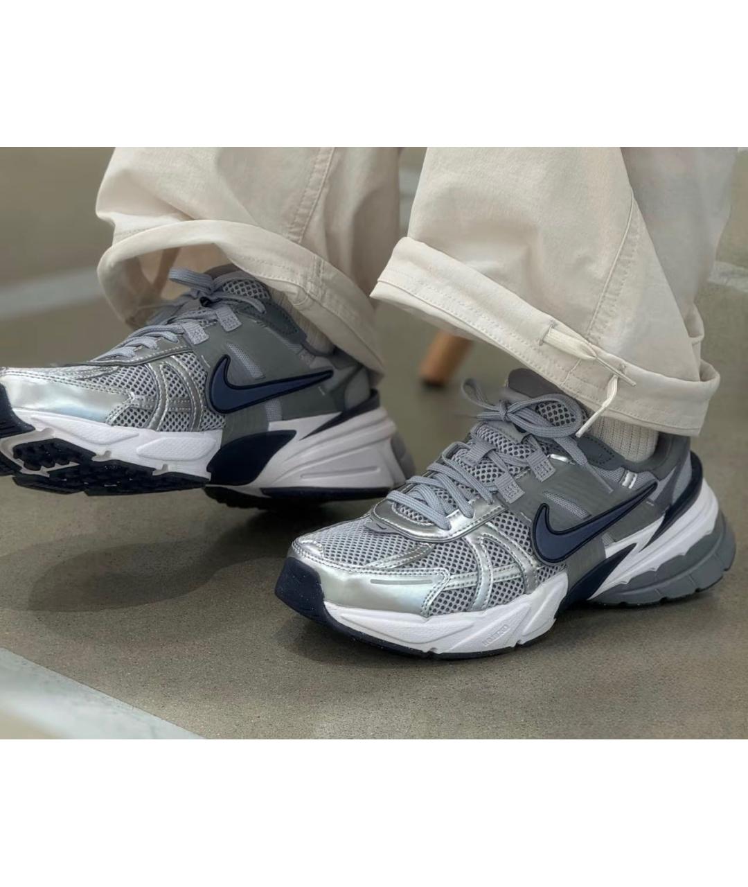 NIKE Серебряные текстильные низкие кроссовки / кеды, фото 7