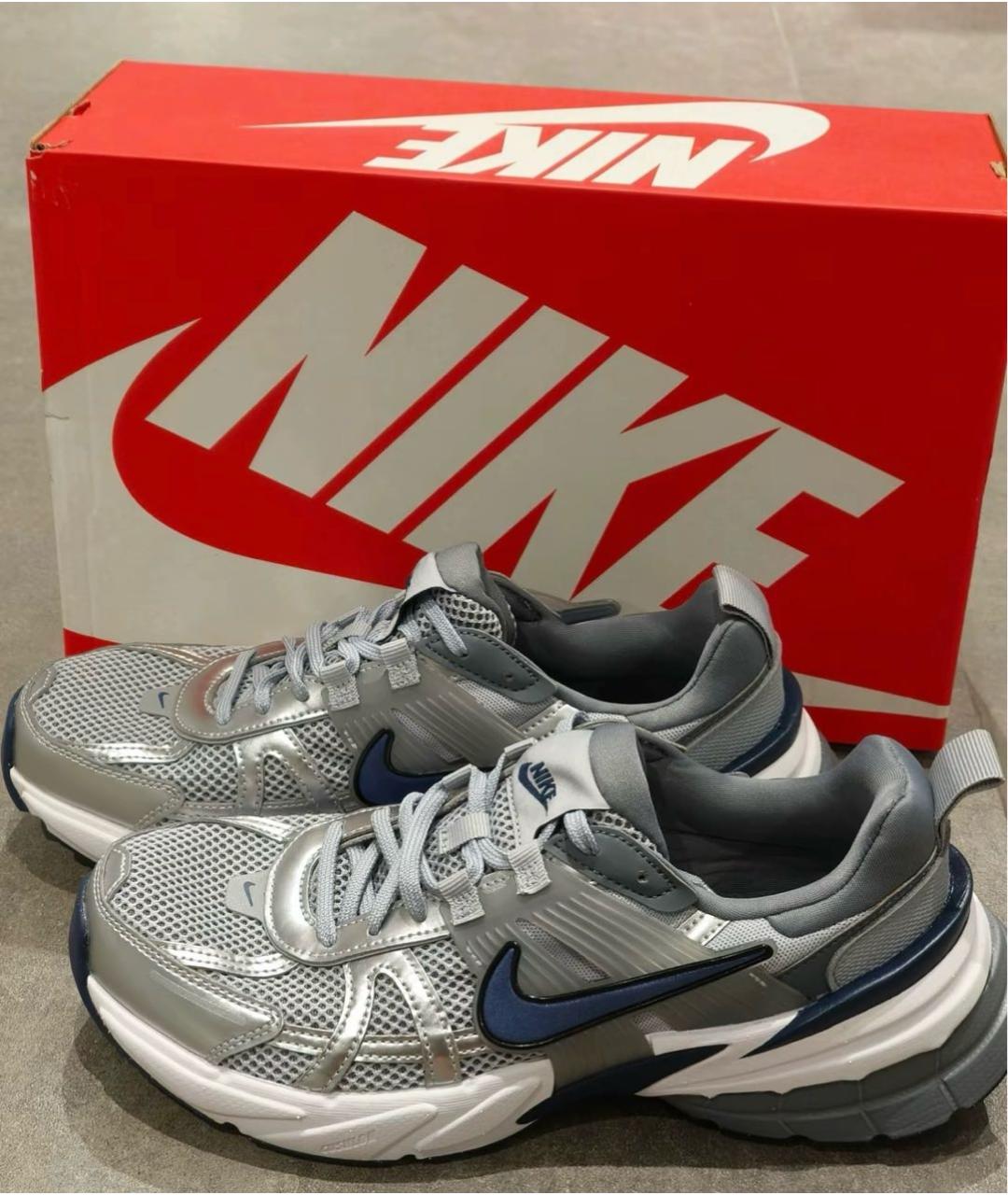 NIKE Серебряные текстильные низкие кроссовки / кеды, фото 6