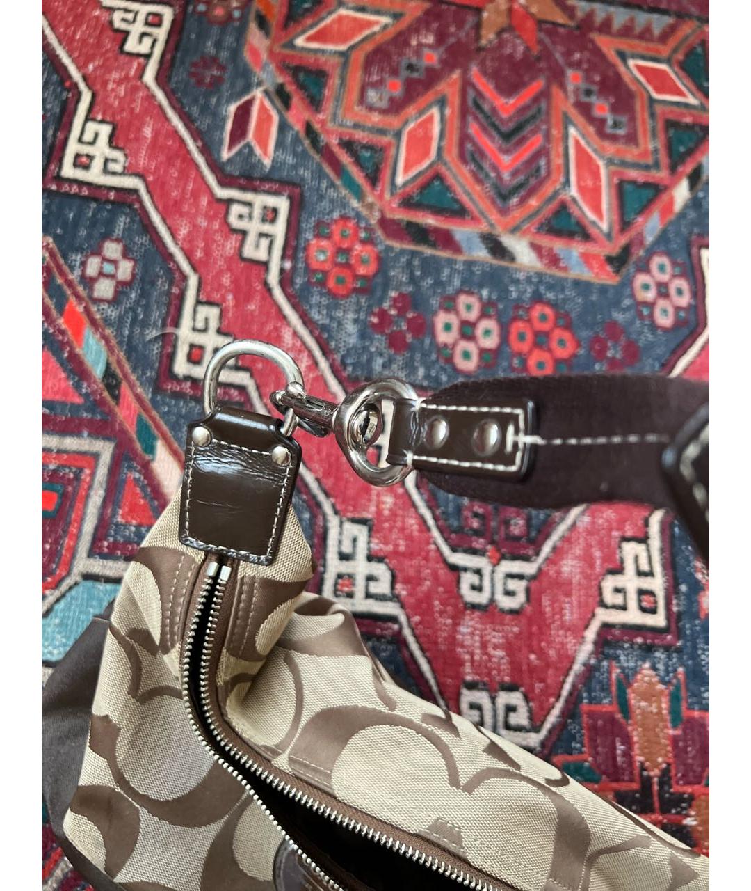 COACH Коричневая тканевая сумка с короткими ручками, фото 4