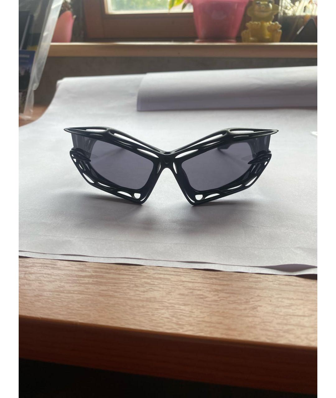 GIVENCHY Черные пластиковые солнцезащитные очки, фото 6