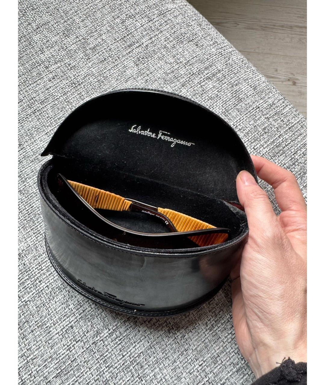 FERRAGAMO Коричневые солнцезащитные очки, фото 4