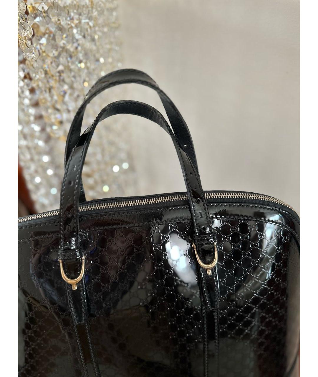 GUCCI Черная сумка с короткими ручками из лакированной кожи, фото 4