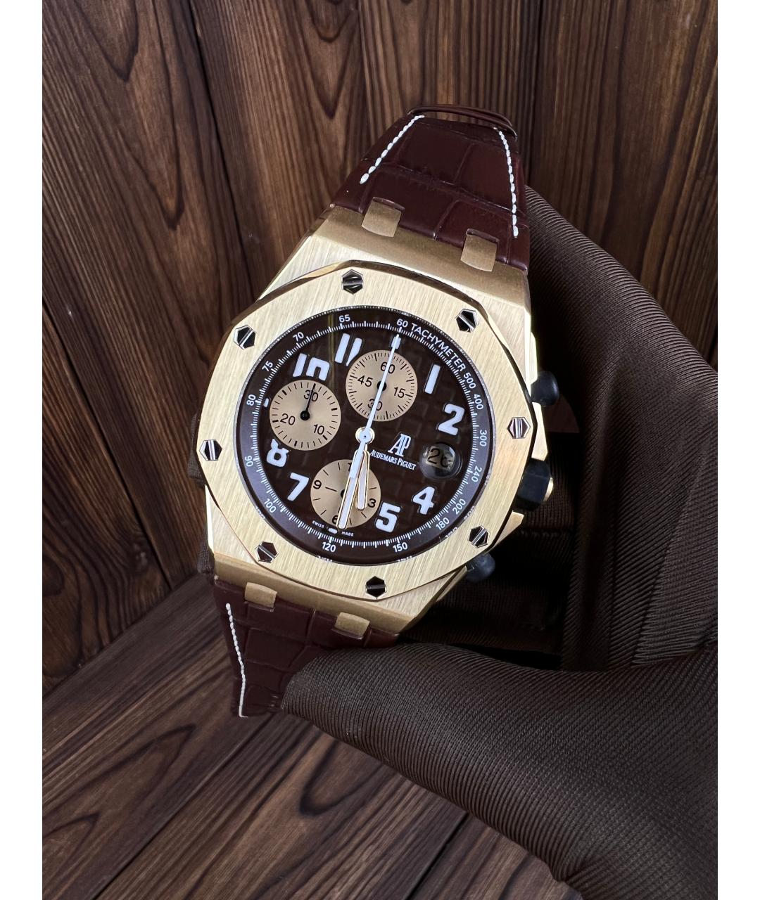 Audemars Piguet Коричневые часы из желтого золота, фото 2