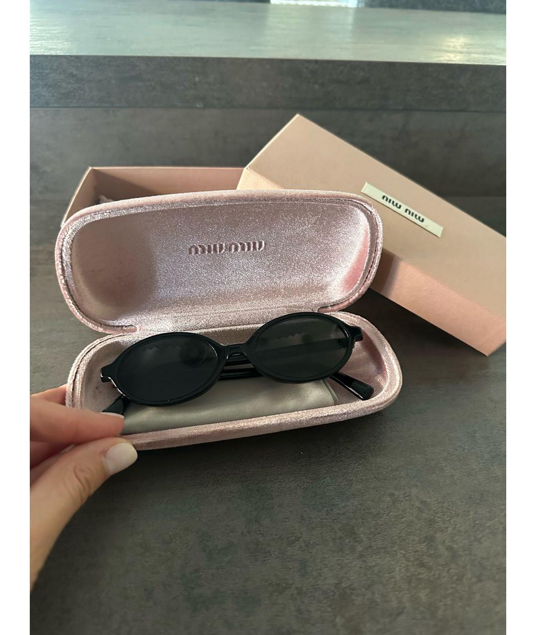 MIU MIU Черные пластиковые солнцезащитные очки, фото 7