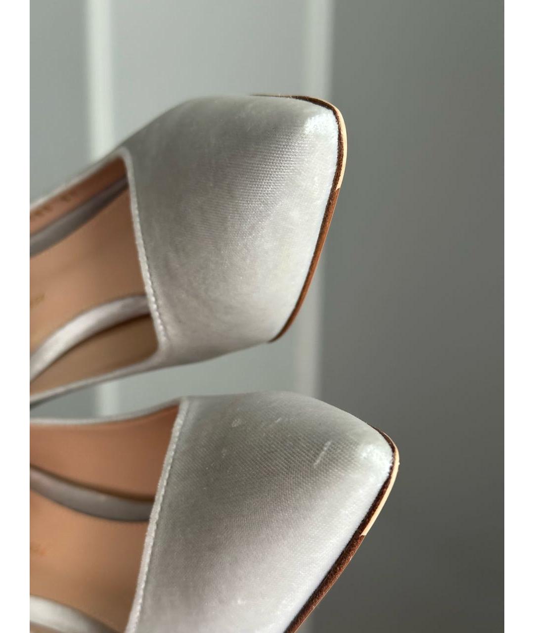 GIANVITO ROSSI Серые бархатные туфли, фото 8