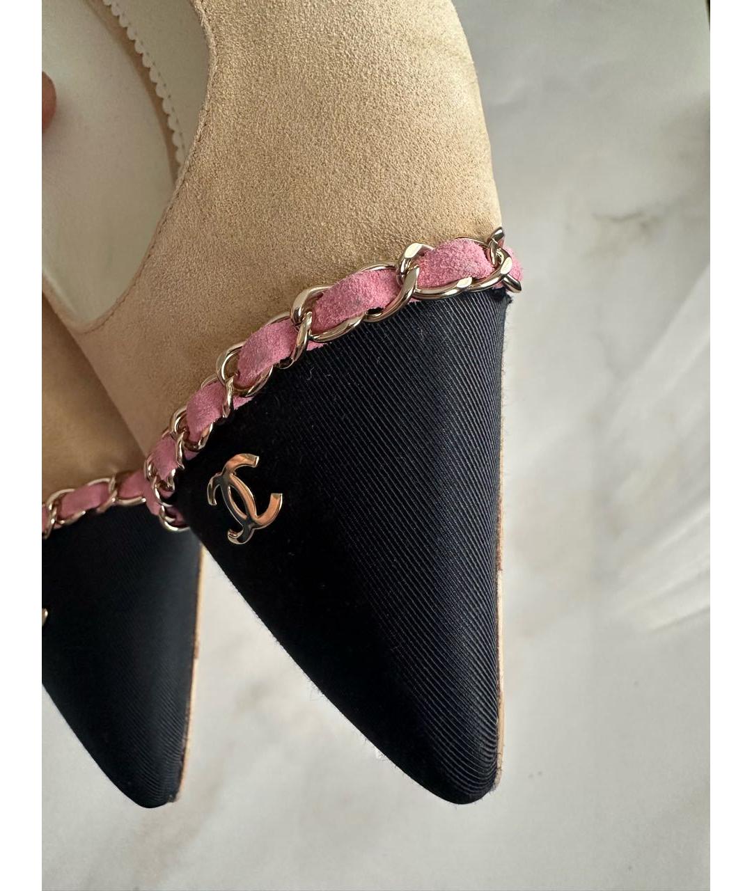CHANEL Бежевые замшевые лодочки на низком каблуке, фото 8