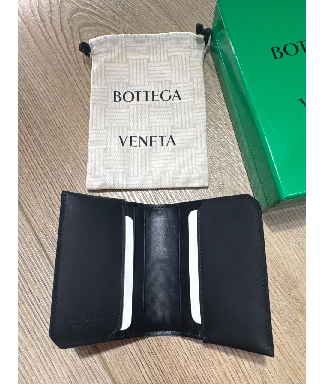 BOTTEGA VENETA Черная кожаная визитница, фото 2
