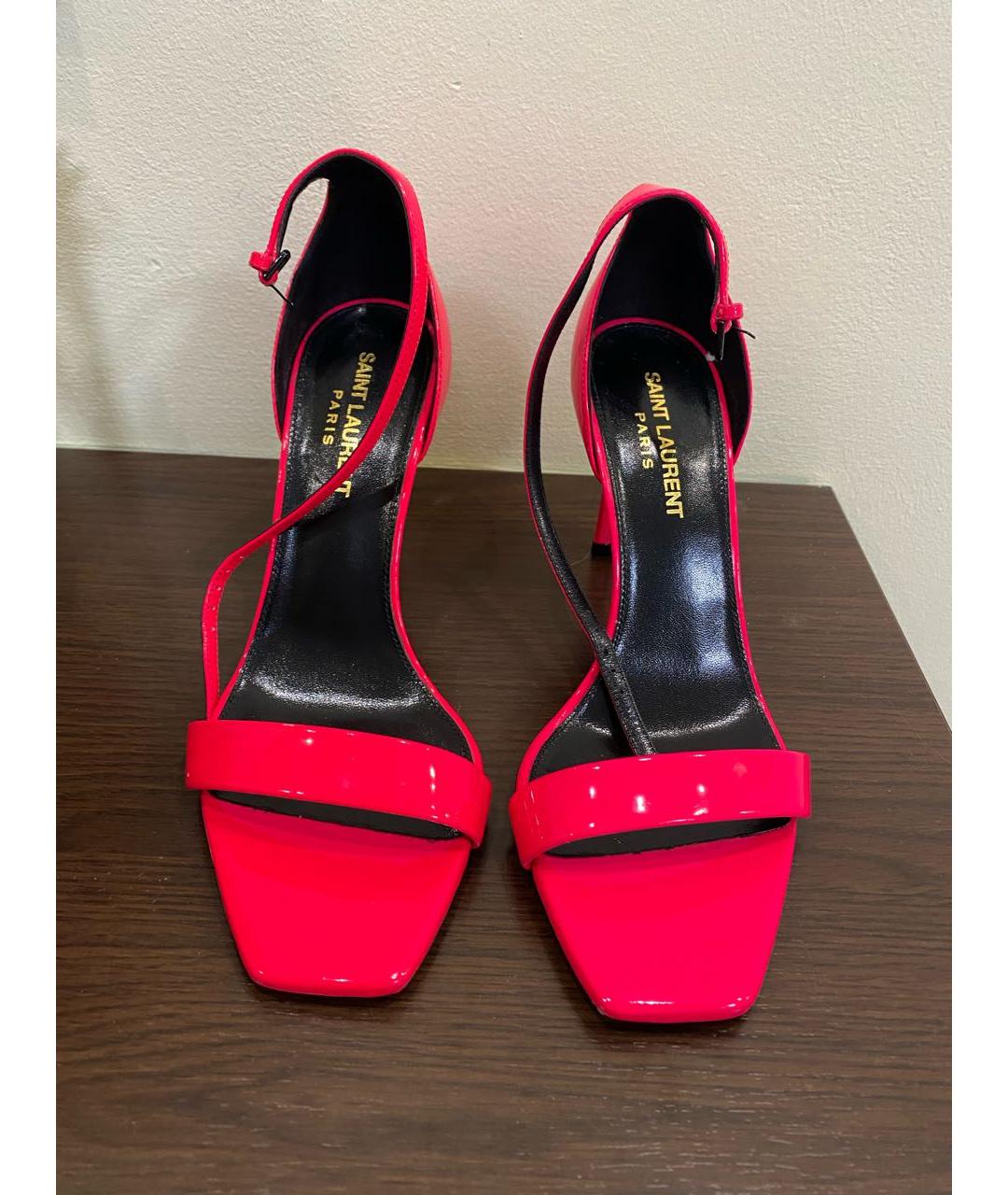 SAINT LAURENT Фуксия босоножки из лакированной кожи, фото 2