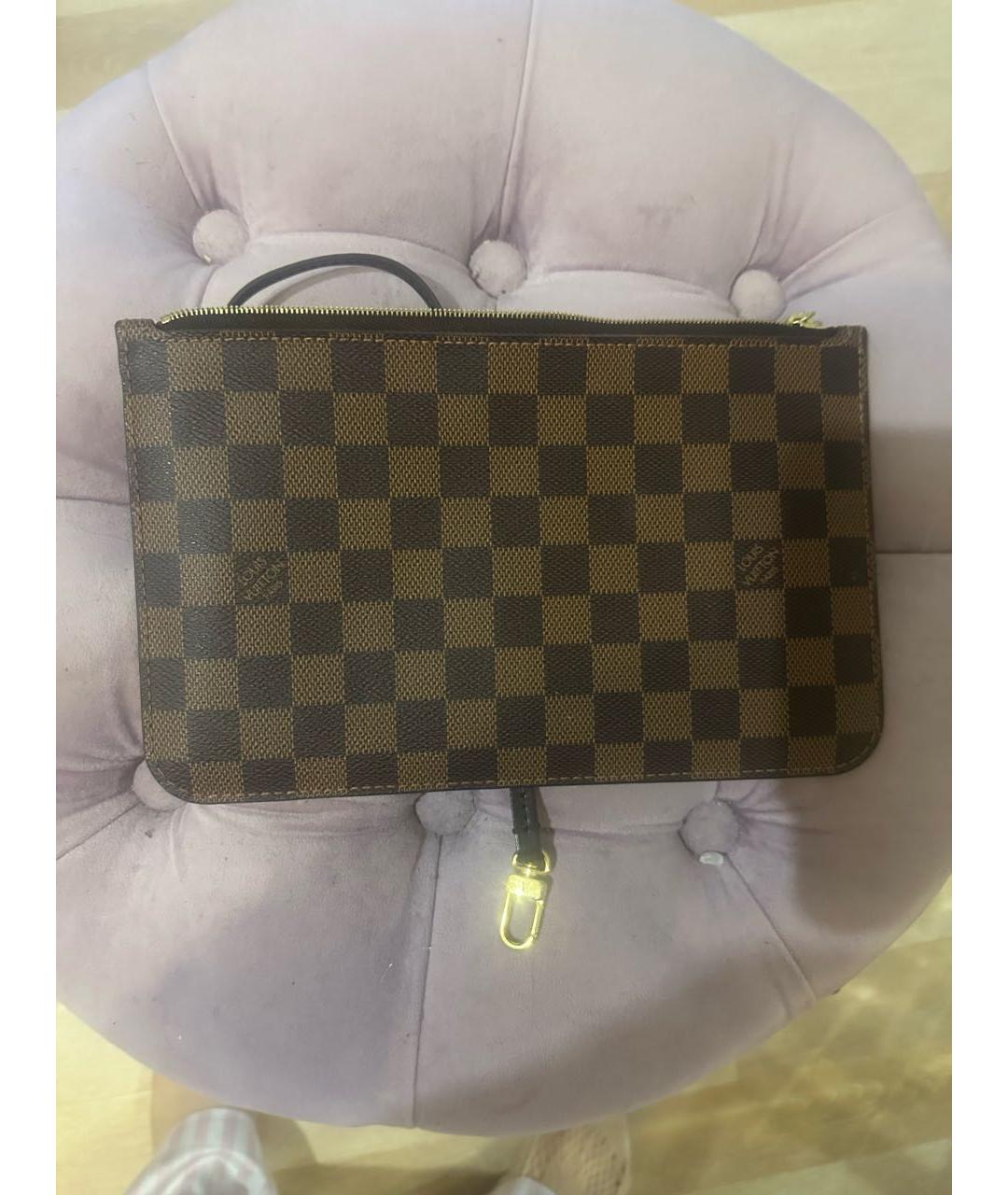 LOUIS VUITTON Коричневая косметичка, фото 2
