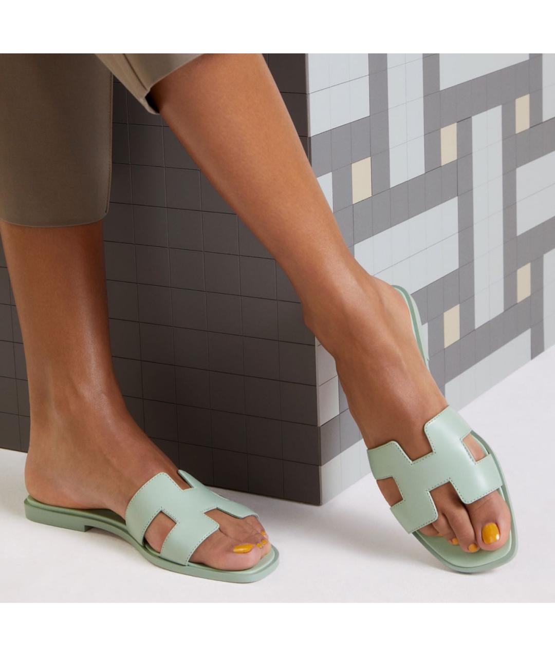 HERMES Салатовые кожаные шлепанцы, фото 5