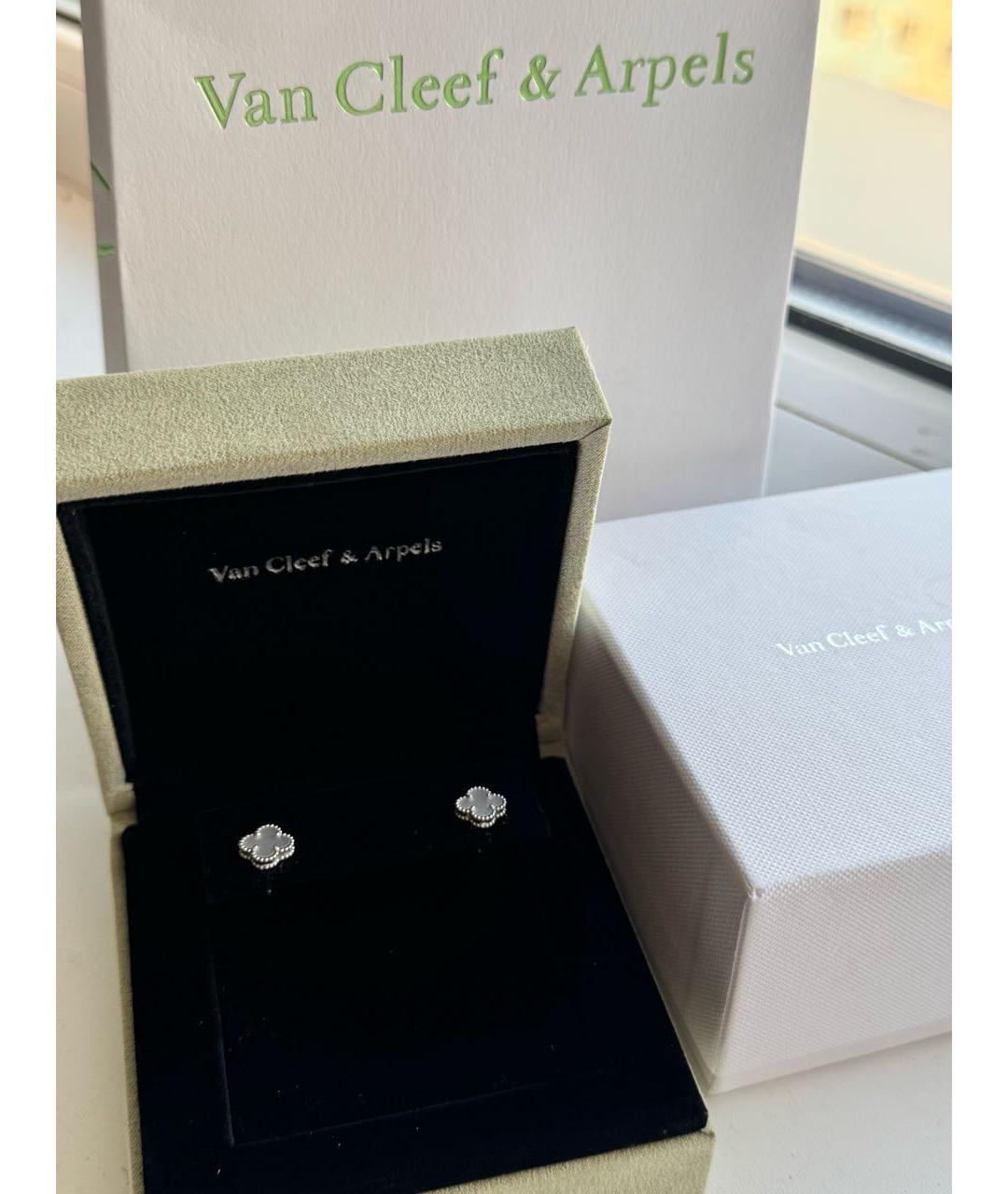 VAN CLEEF & ARPELS Белые серьги из белого золота, фото 5
