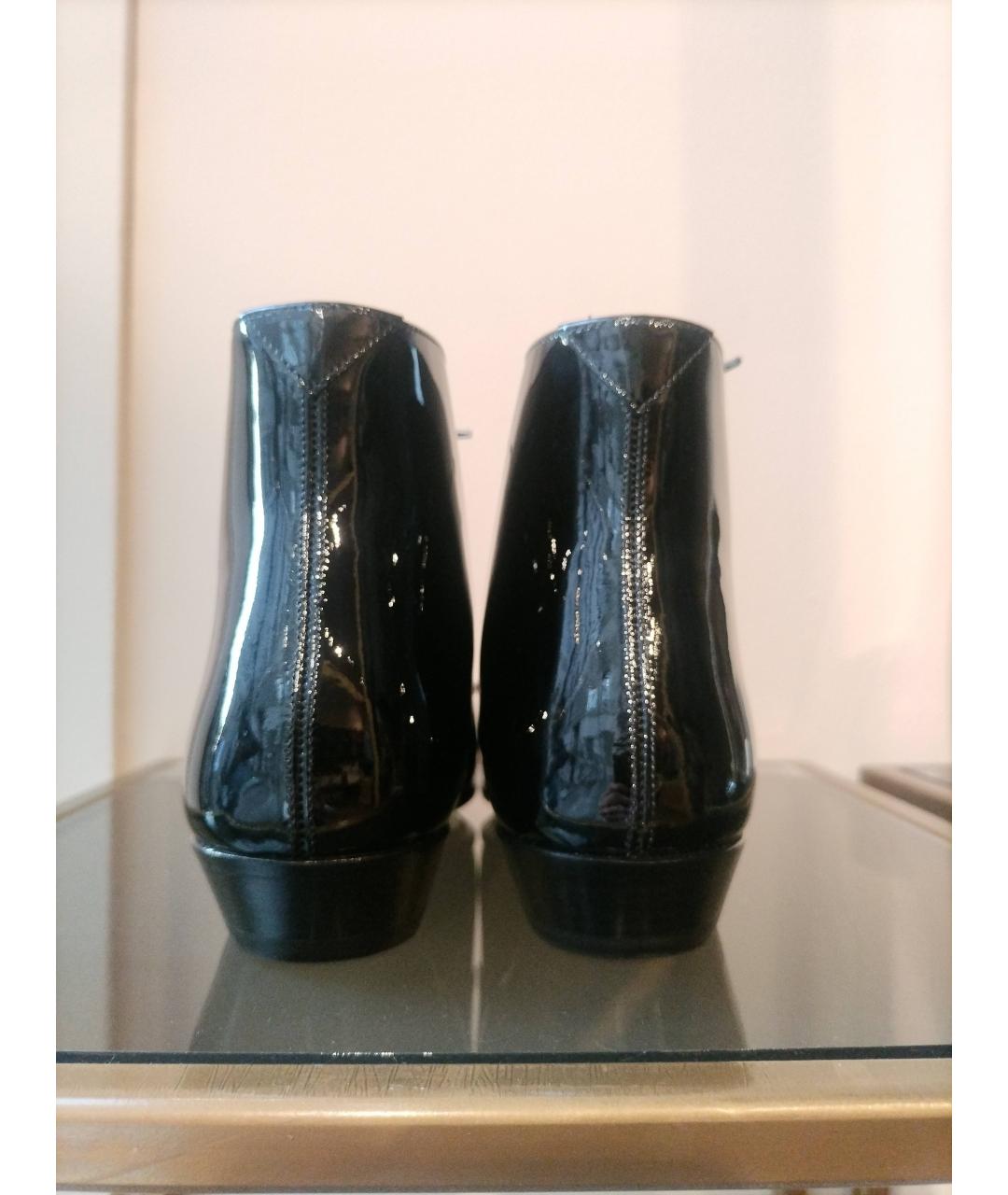 SAINT LAURENT Черные полусапоги из лакированной кожи, фото 4