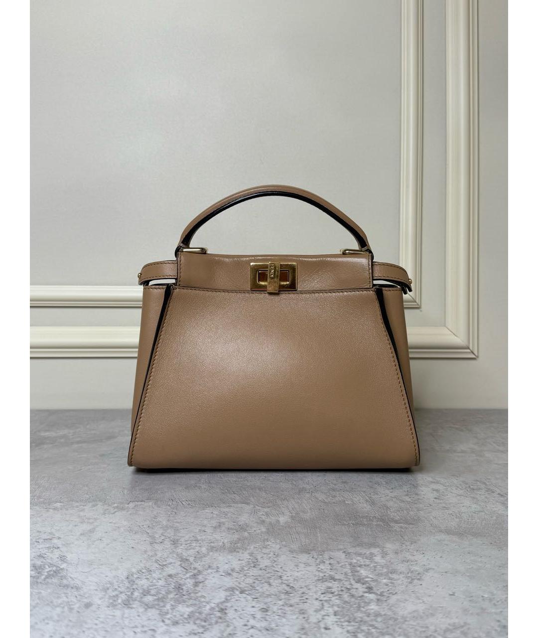 FENDI Бежевая кожаная сумка через плечо, фото 2