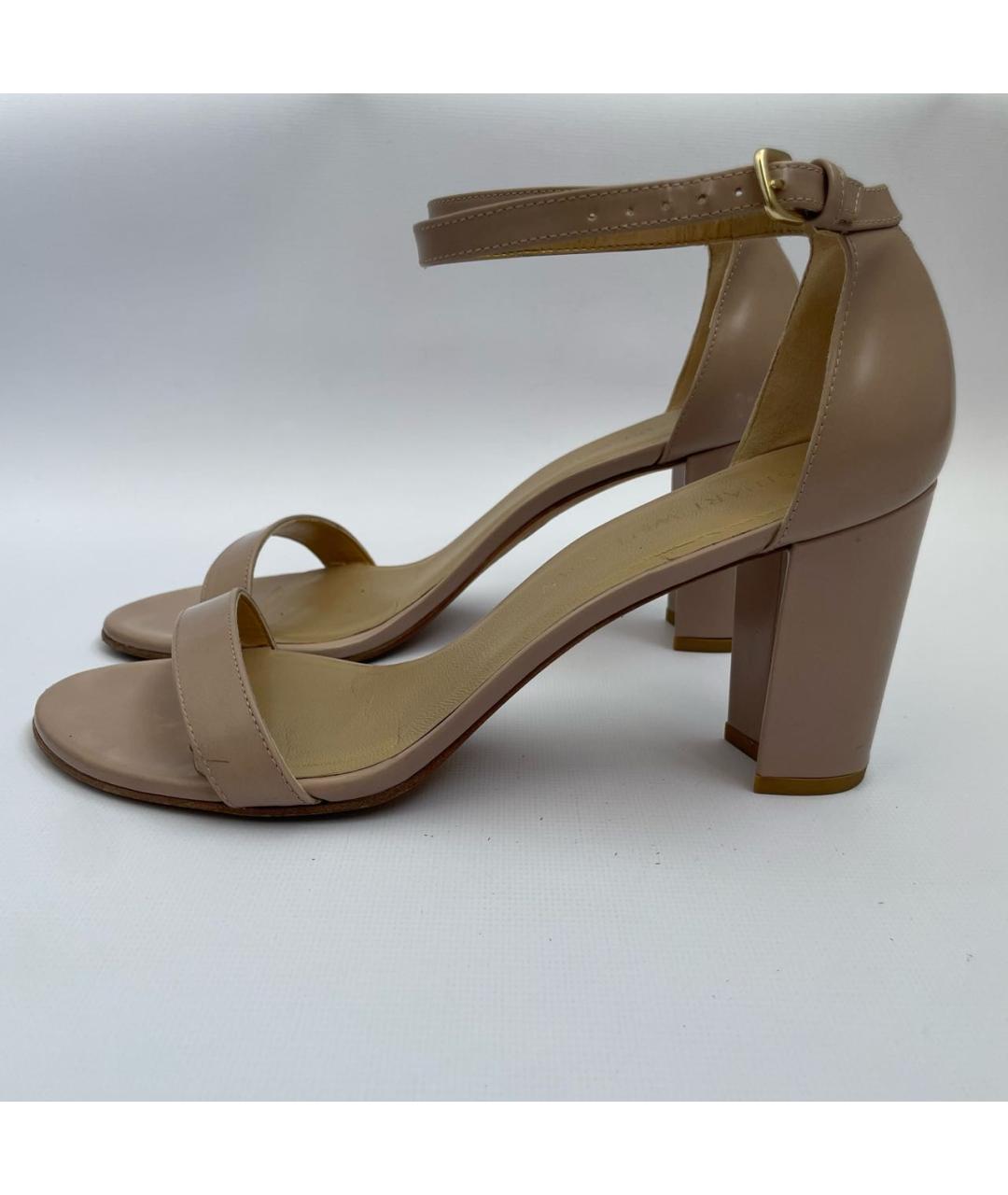 STUART WEITZMAN Бежевые босоножки из лакированной кожи, фото 8