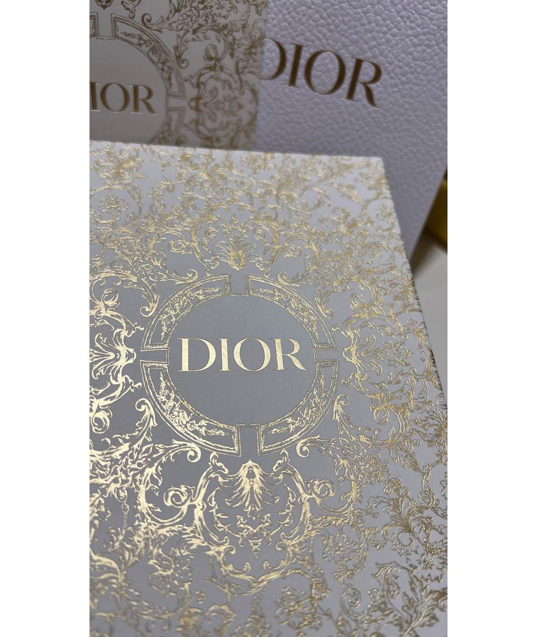 CHRISTIAN DIOR Книга, фото 4