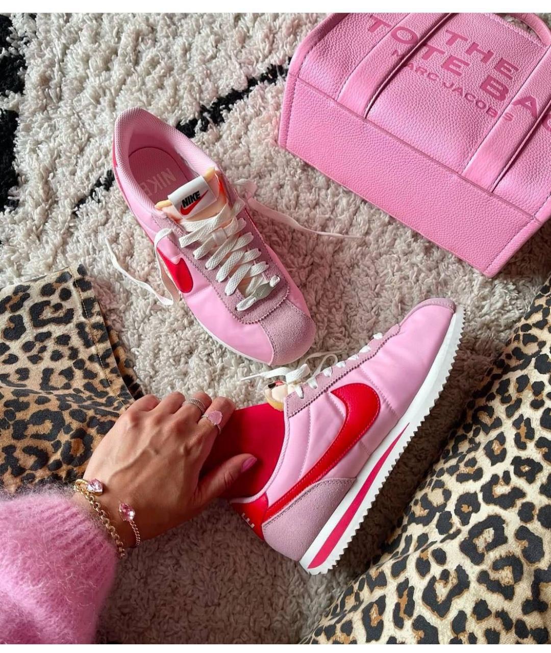 NIKE Розовые кроссовки, фото 7