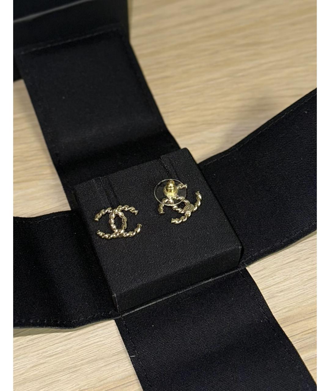 CHANEL Золотые металлические серьги, фото 2