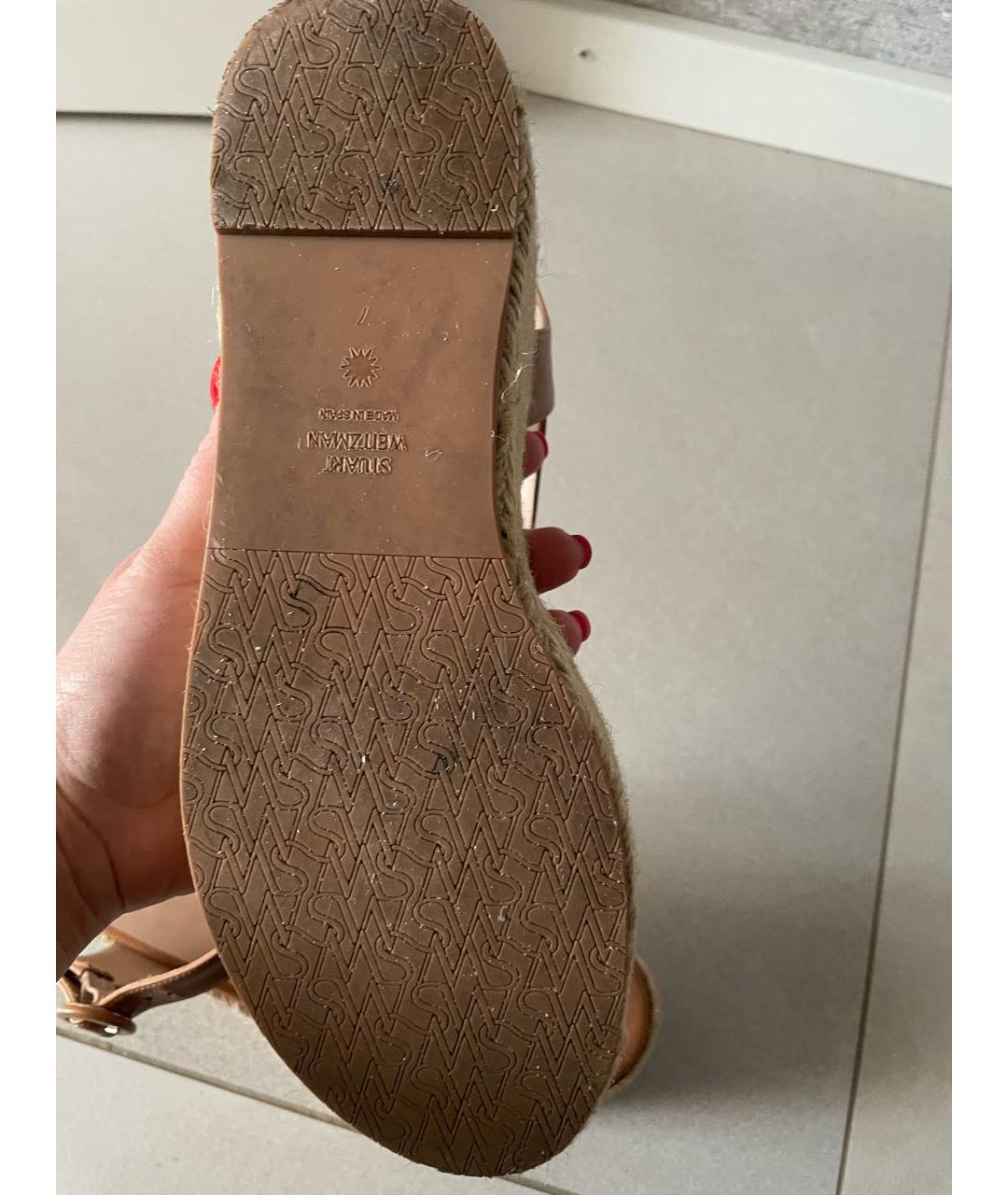 STUART WEITZMAN Коричневые кожаные босоножки, фото 2