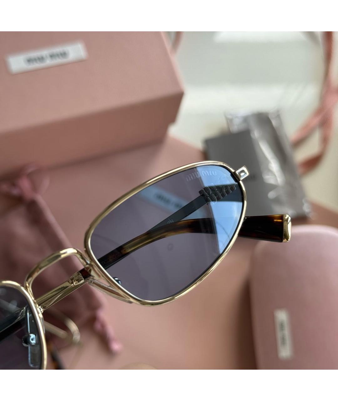 MIU MIU Золотые металлические солнцезащитные очки, фото 4