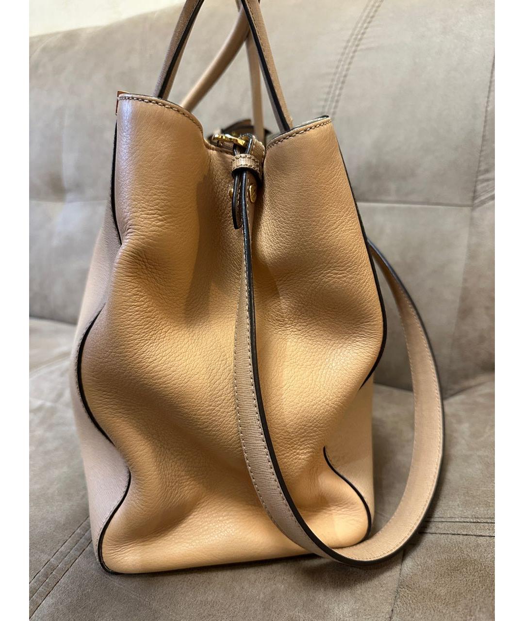 FENDI Бежевая кожаная сумка тоут, фото 6