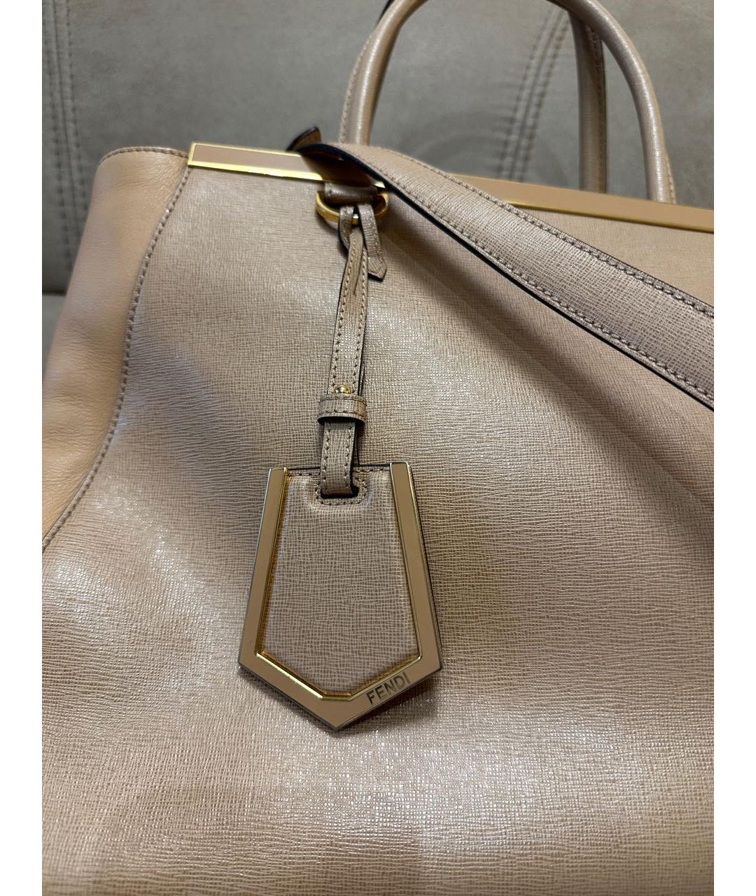 FENDI Бежевая кожаная сумка тоут, фото 2