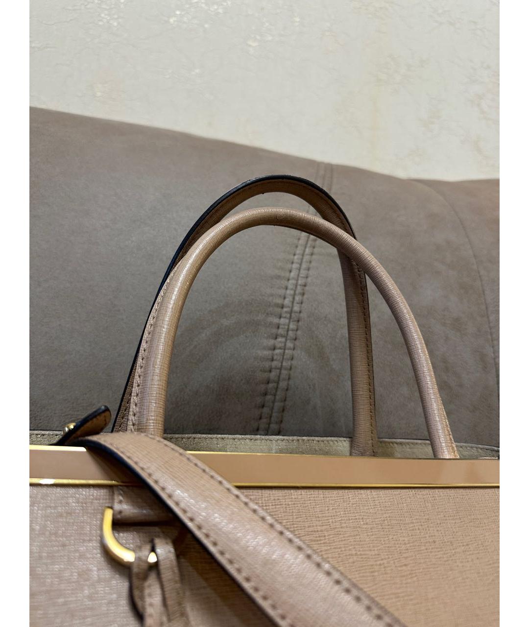 FENDI Бежевая кожаная сумка тоут, фото 3