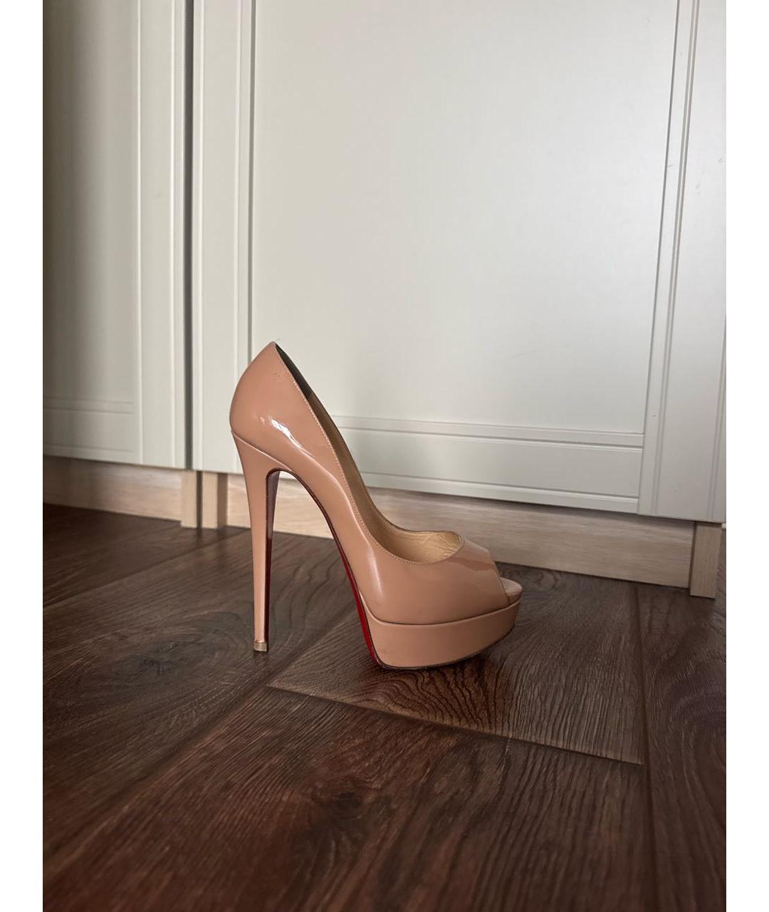 CHRISTIAN LOUBOUTIN Бежевые кожаные туфли, фото 9