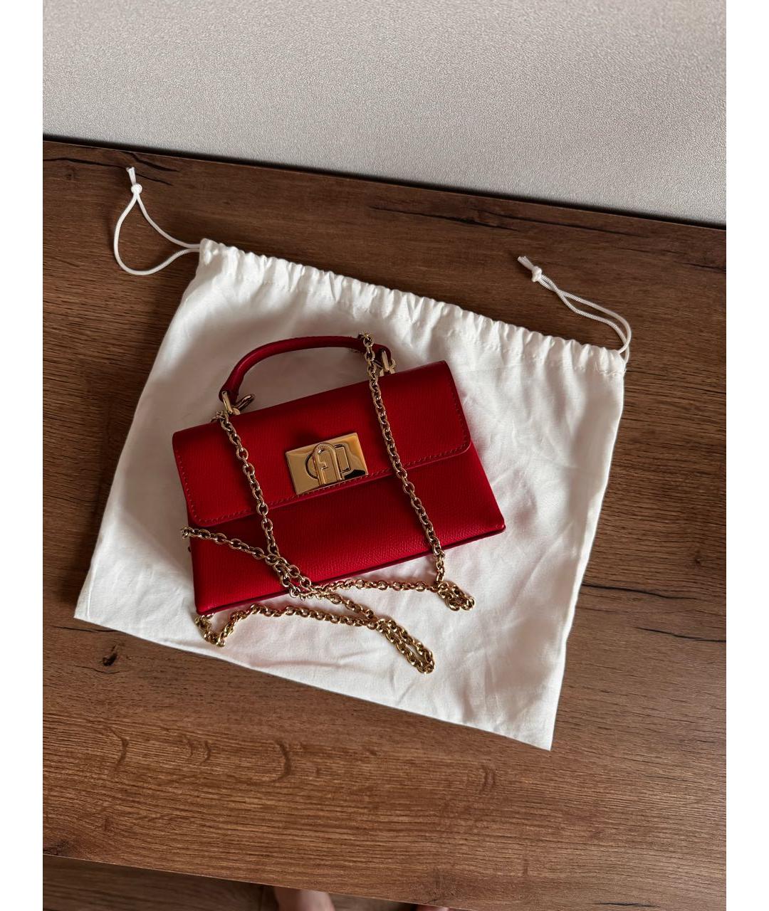 FURLA Красная кожаная сумка с короткими ручками, фото 6