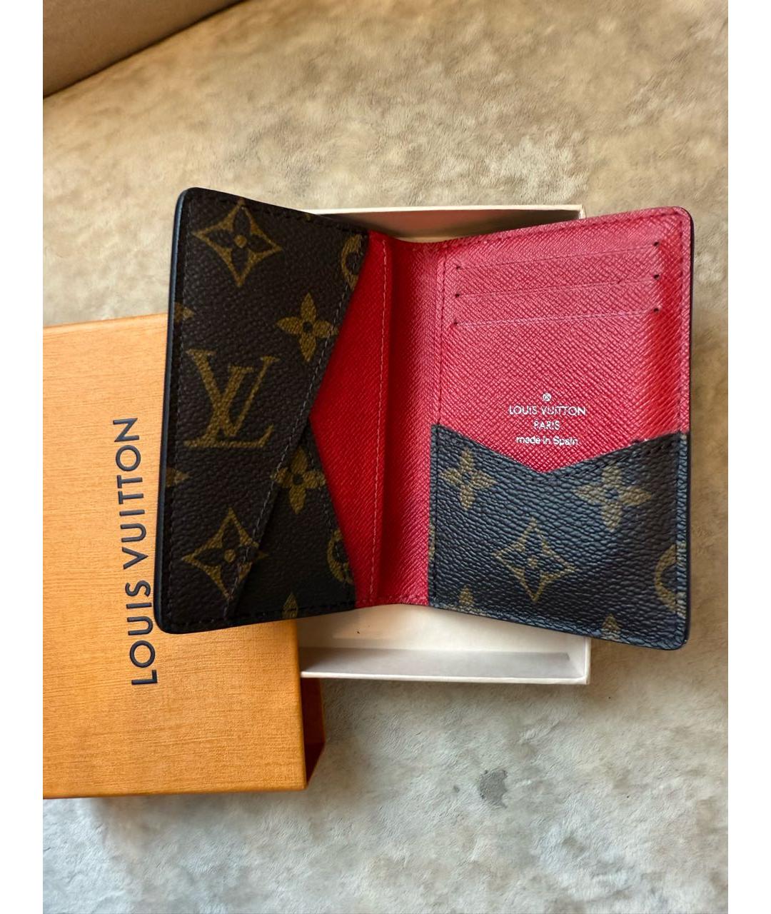 LOUIS VUITTON Коричневый кожаный кошелек, фото 4