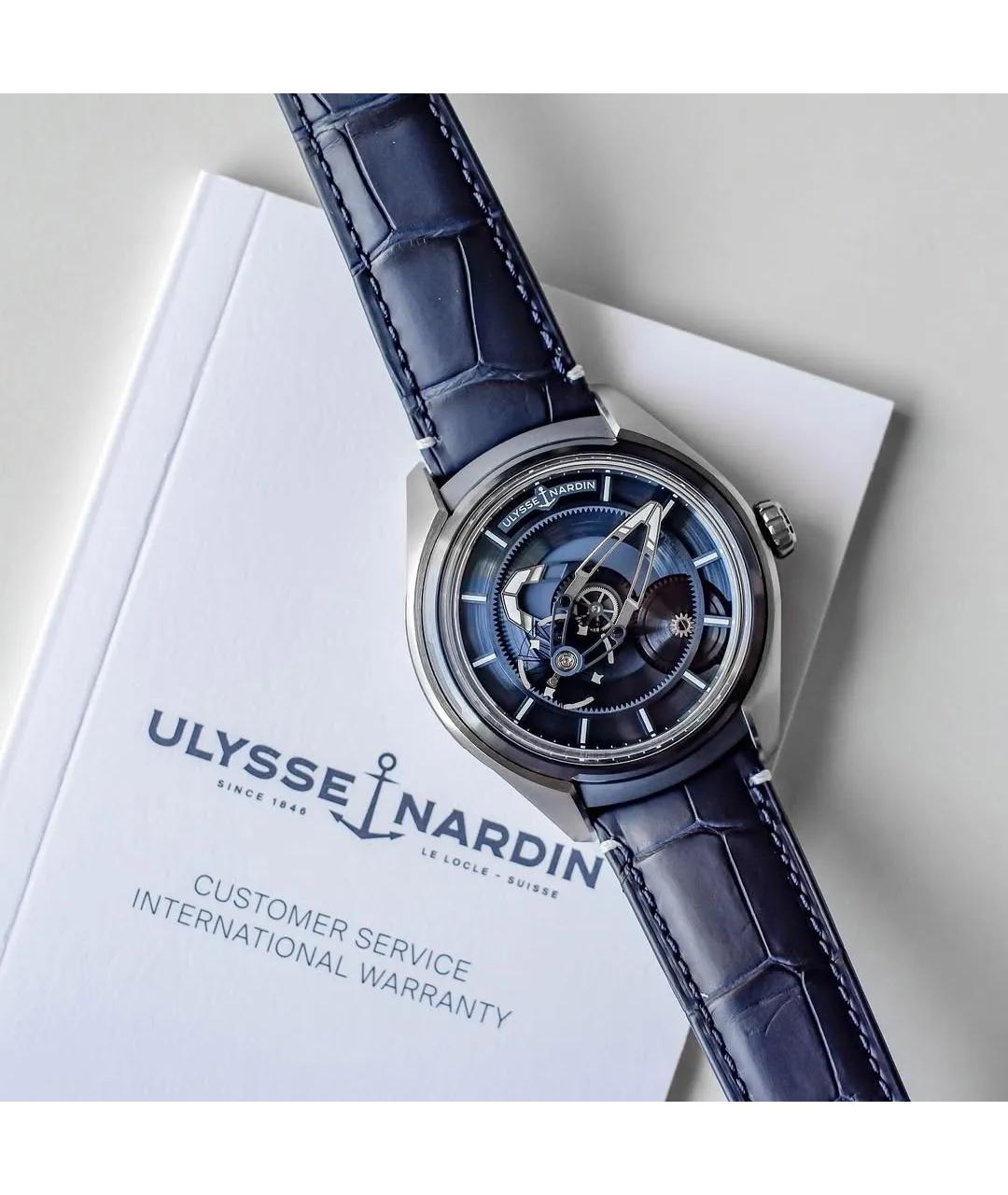 Ulysse Nardin Темно-синие часы, фото 7