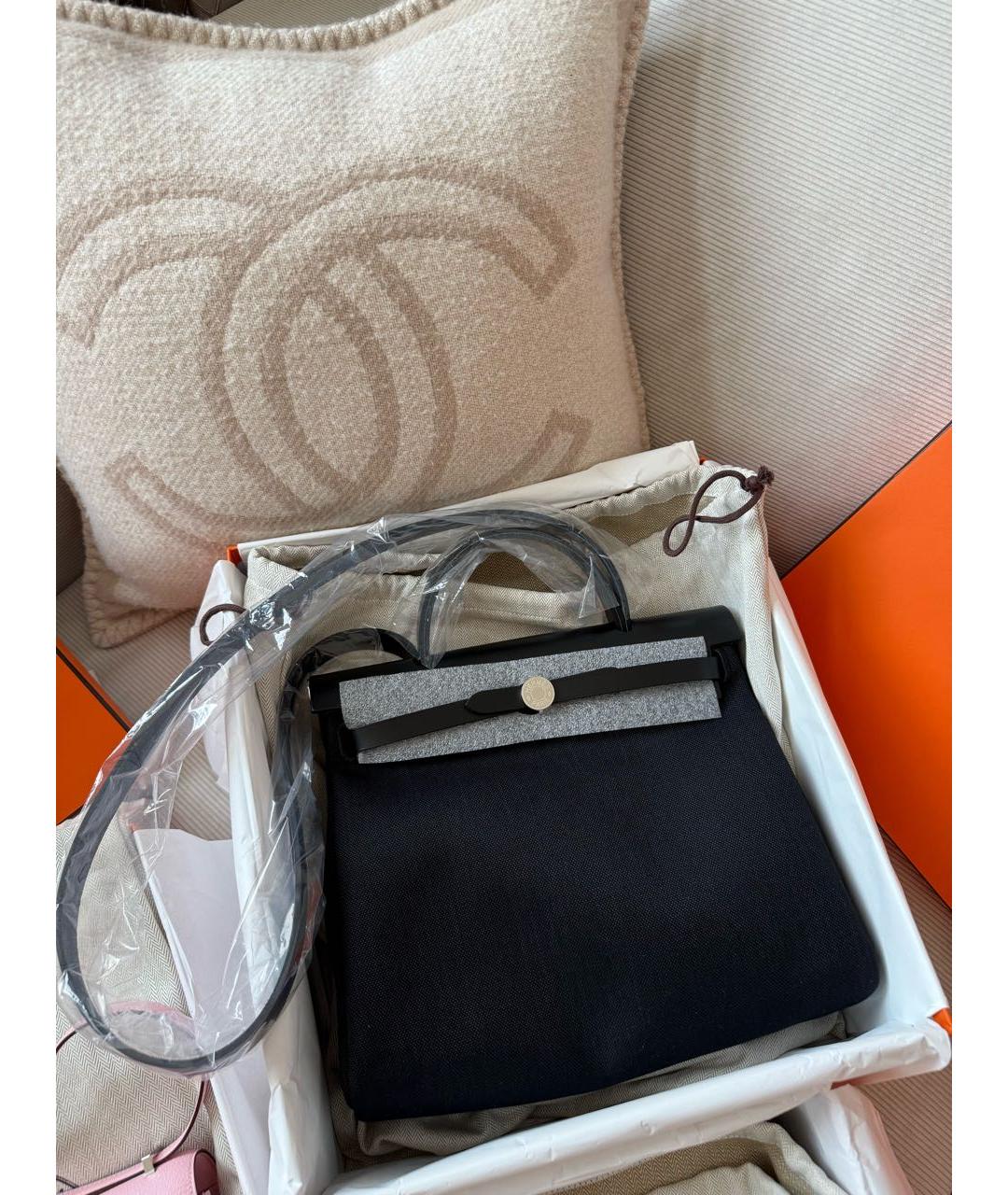 HERMES Черная сумка с короткими ручками, фото 2