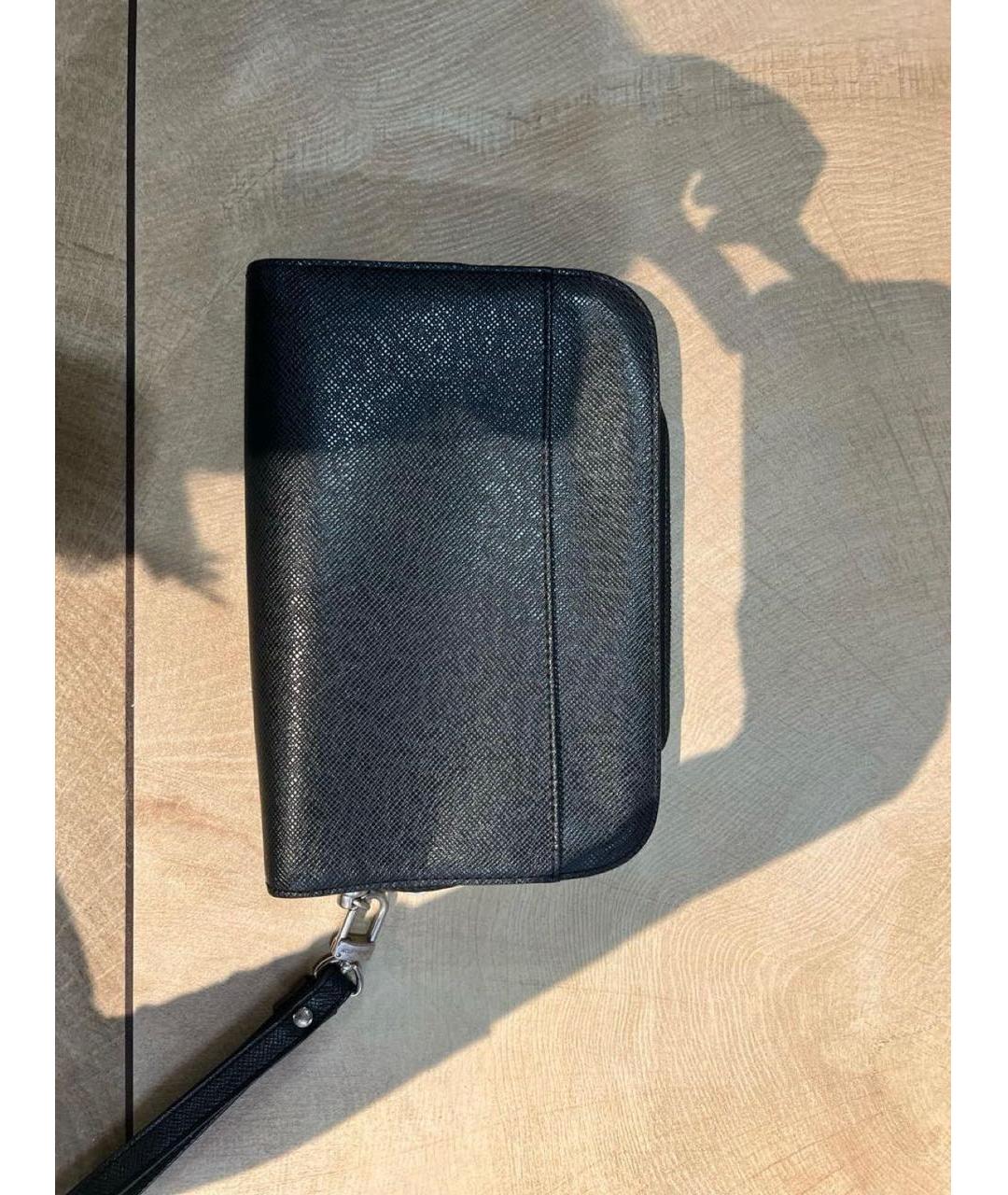 LOUIS VUITTON Черная барсетка, фото 3