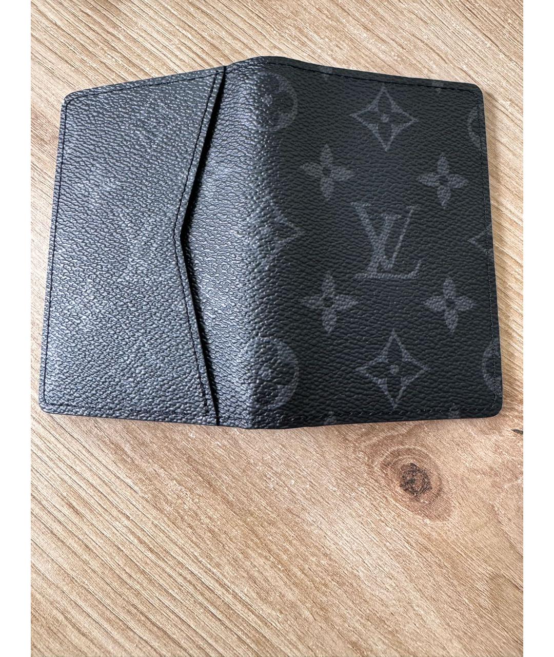 LOUIS VUITTON Антрацитовый кожаный кардхолдер, фото 4