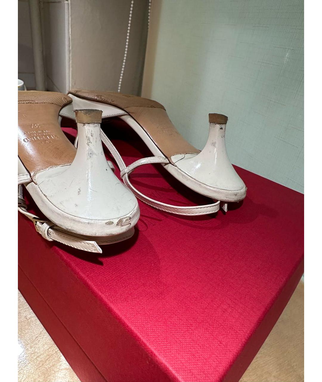 VALENTINO Белые кожаные туфли, фото 4