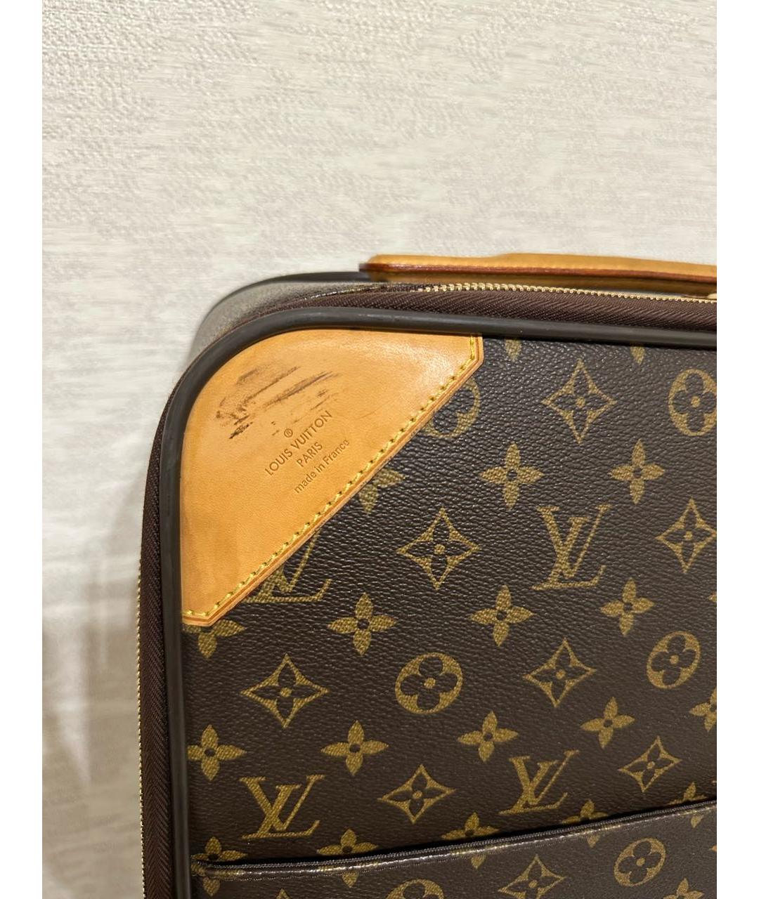 LOUIS VUITTON Коричневый кожаный чемодан, фото 3