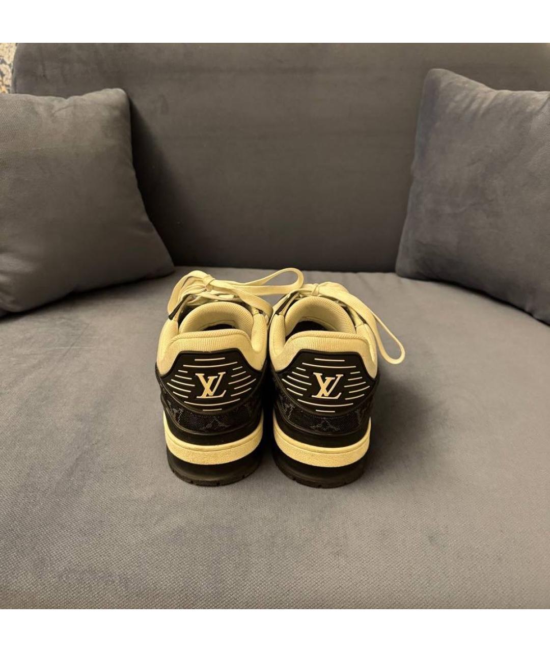 LOUIS VUITTON Белые кожаные низкие кроссовки / кеды, фото 4
